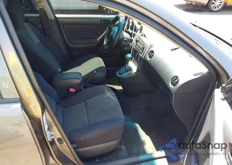 2005 Toyota Matrix z USA, uszkodzony, nr VIN 2T1LR32E65C426883